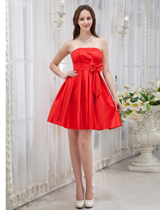 Mini robe de soirée taille empire rouge en satin bustier
