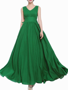 Robe maxi en chiffon vert plissé avec grande traîne