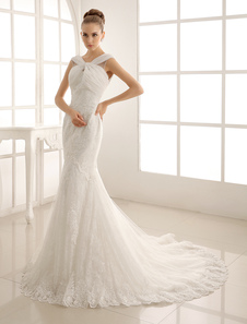 Robe de mariage sirène en dentelle ivoire hors de l'épaule