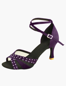 Chaussure de danse latine creusée en satin noir à talon aigu avec strass