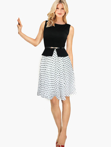 Robe moulante en chiffon à pois