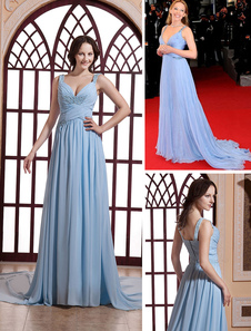 Robe pour Festival de Cannes plissée en tulle col V à traîne