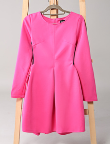 Magnétique robe skater style urbain rose plissé