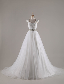 Chic robe mariage boule tulle ivoire Avec traîne