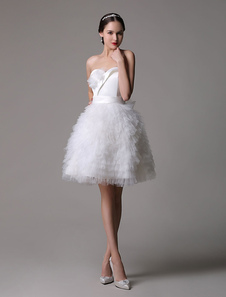 Robe mariée A-ligne tulle ivoire multicouche longueur genou