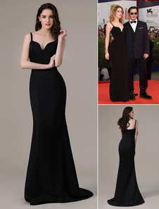 Robe pour Mostra de Venise noire en satin