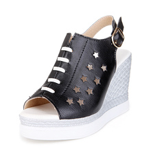 Sandales compensées sublimes en PU creusé