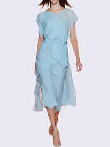 Robe d'été bleue ciel claire en chiffon unicolore multicouche col rond