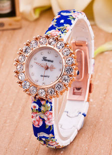 Sangle Slim Floral imprimé montres à Quartz en plastique