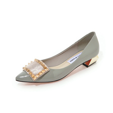 Bout pointu Chaussures Slip-Ons Rivets mi-bas talons Chunky