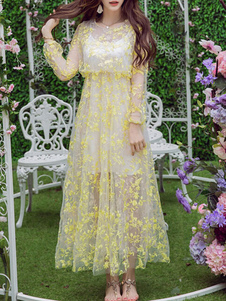 Manches longues plissé robe Maxi semi sheer brodé