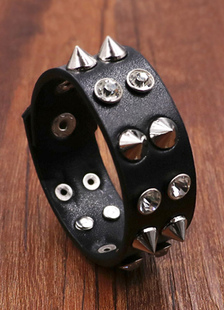 Bracelet délicat en faux cuir Concis avec rivet