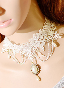 Fabuleux collier en filet brillant