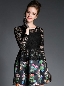 Élégente robe skater sexy en dentelle noire impression à demi-transparence plissé col rond