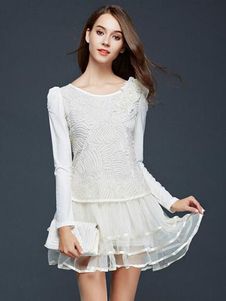 Dentelle plissée Skater robe manches longues robe d’été en ivoire/noir/rose