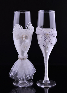 Verre à vin classique & traditionnel transparent non-personnalisé à peid de verre