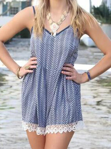 Spaghetti imprimé barboteuse avec détails dentelle