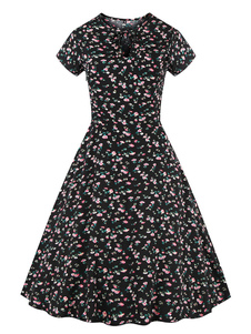 Robe noire à fleurs manches courtes genou longueur robe