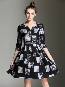 Flare noir robes plissées robes en mousseline de soie de v-cou demi-manchon imprimées femmes