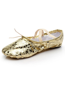 Slip-on or Ballet chaussures féminines autour de chaussures de danse de Criss-Cross