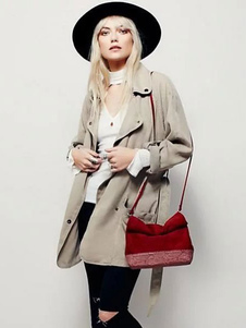 Longueur moyenne de la couche de Double Breasted féminin ceinturé manteau