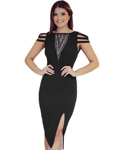 Éblouissante robe de club en polyester noir fendu unicolore creusé col rond