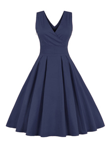 Robe vintage fabuleuse moderne unicolore avec lacets col V