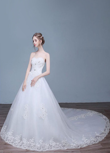 Robes de mariée avec Train de perles dentelle mariage robe bustier a-ligne Sweetheart décolleté stra