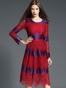 Couleur de contraste rouge dentelle robe féminine manches longues col rond plissé Flare robe