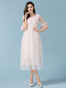 Robe longue rose en chiffon impression à demi-transparence et volants col rond