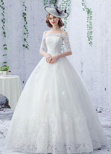 Off-the-shoulder mariage robe boule robe dentelle Ivoire demi-manchon étage longueur robe de mariée