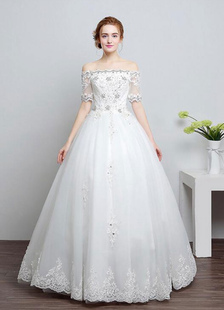 Robe de mariée dentelle sur les épaules une ligne Half Sleeve paillettes perles étage longueur robes