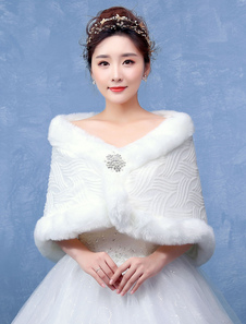 Boléro de mariage en fausse fourrure ivoire Boucle de fermoir en fausse fourrure