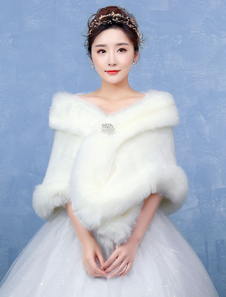 Boléro de mariage en fausse fourrure ivoire Boucle de fermoir en fausse fourrure