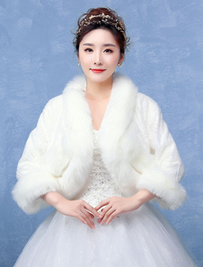 Boléro de mariage en fausse fourrure ivoire ouvert devant en fausse fourrure