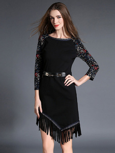 Belle robe skater mode en suédé noir impression convenable avec frange col rond