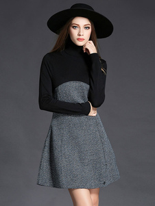 Magnétique robe skater mode en brocart noir bicolore convenable avec tricot col roulé