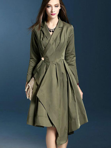 Chic robe skater en polyester vert forêt unicolore coupe asymétrique avec bouton col à revers