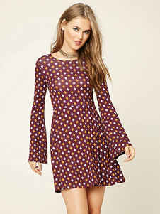 Élégente robe vintage bordeaux casual moyenne impression imprimé fleurie col rond moulante quotidien