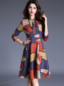 Attrayante robe skater mode en suédé violet multicolore moulant plissé col rond