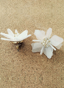 Cerceau fabuleuses en acrylique mode pendentif fleur