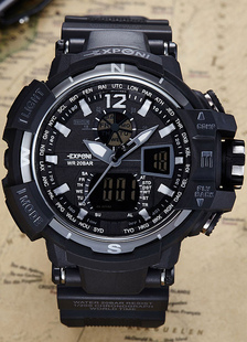 Montre homme rond avec bouton calendrier