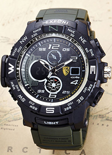 Montre homme rond avec bouton chronographe