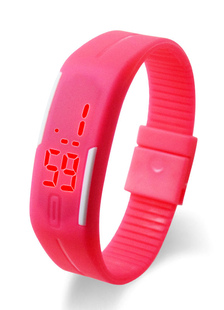 Montre femme irréguliere avec écran tactile