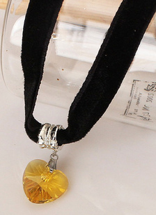 Fabuleux collier en velours côtelé mode