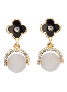 Boucles d'oreilles Goujon de bal métallique or