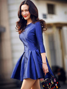 Éblouissante robe skater mode en crêpe unicolore vêtements journaliers plissé col rond