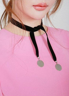 Fabuleux collier en velours côtelé féminin avec lacets