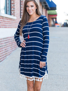 Fabuleuse robe droite casual en coton mélangé bleu avec rayure vêtements journaliers avec frange col