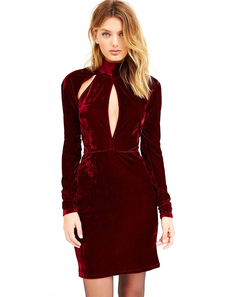 Robe bodycon en velours de soie bordeaux col roulé unicolore creusé moulant